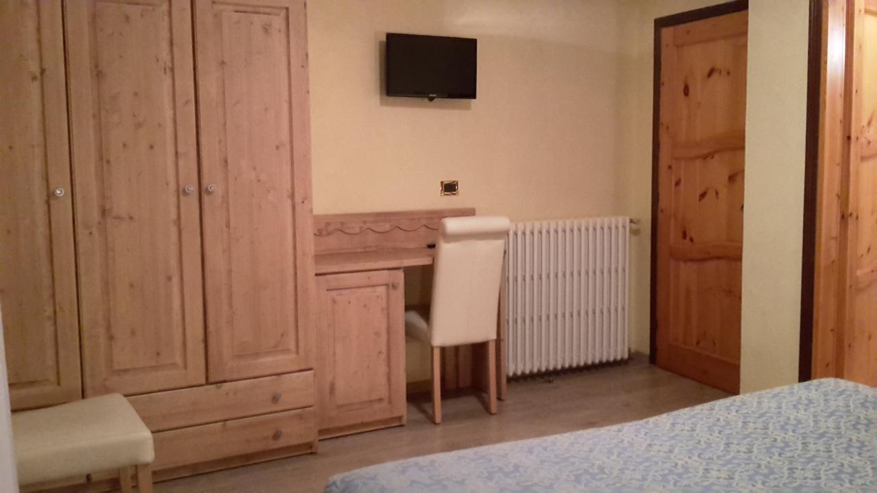 Hotel Mignon Ponte Di Legno Esterno foto