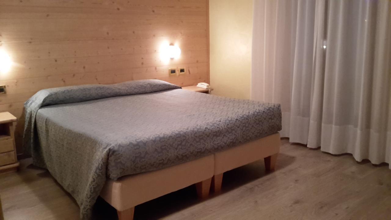 Hotel Mignon Ponte Di Legno Esterno foto