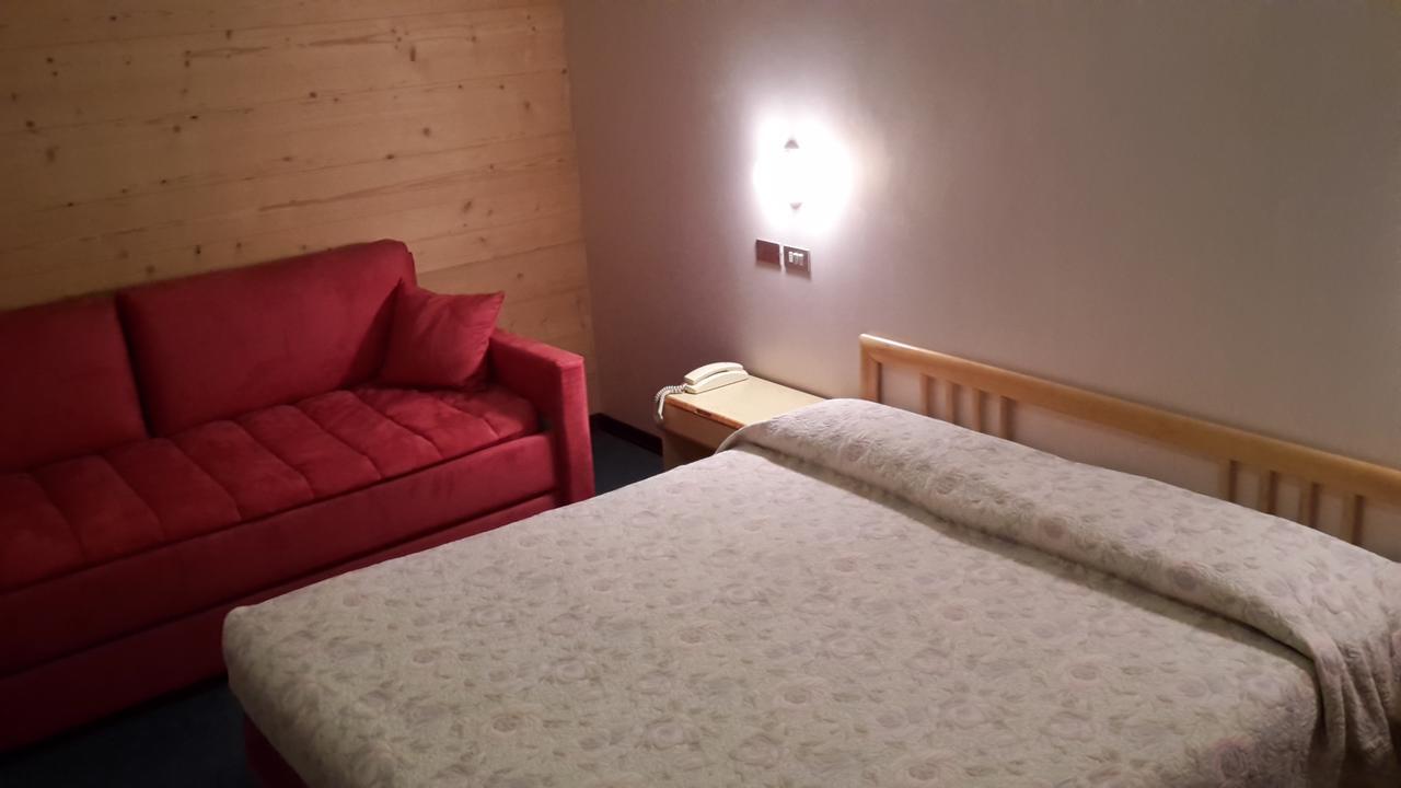 Hotel Mignon Ponte Di Legno Esterno foto
