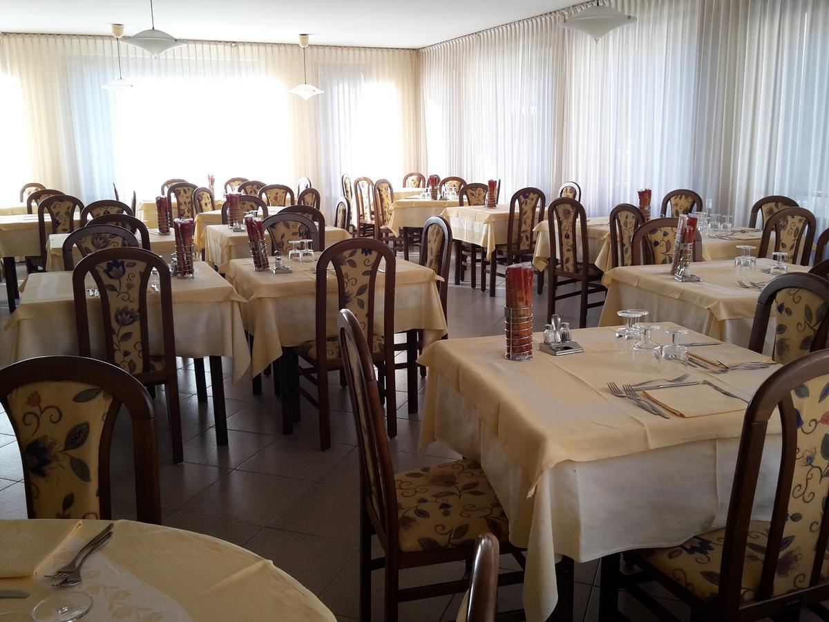 Hotel Mignon Ponte Di Legno Esterno foto